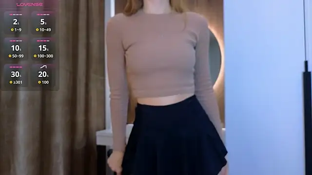 LouisaChaobal online show from 11.24.25