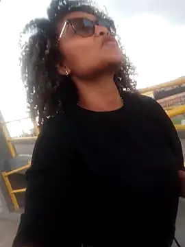 BiiancaEstradaa online show from 02.01.26