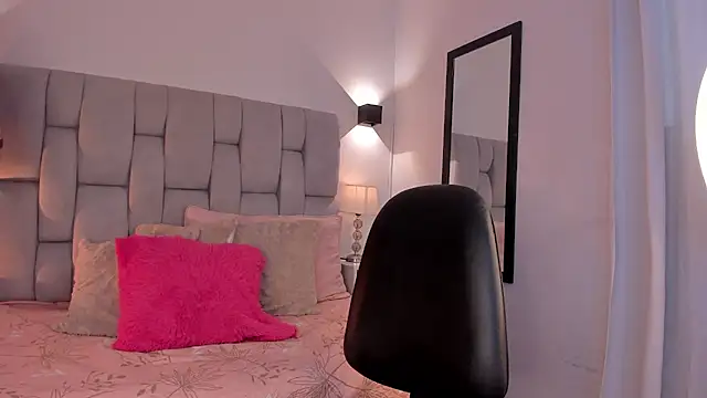 Seraphyne666 online show from 02.26.26