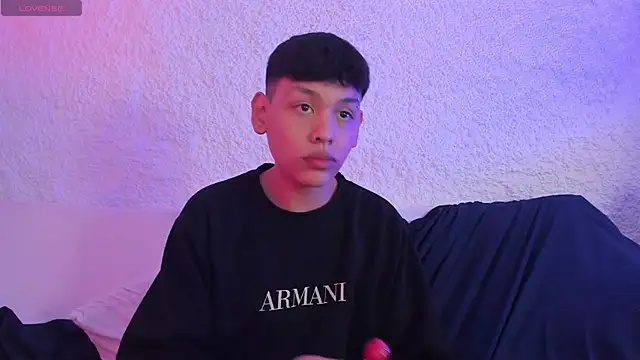 Snapshot of zeus_blaze chatting on 11.09.25 zeus blaze online show from 11.09.25