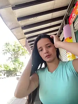 Mia jhoonson online show from 02.04.26