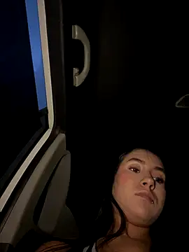 Snapshot of prayingtothesky chatting on 09.08.25 prayingtothesky online show from 09.08.25