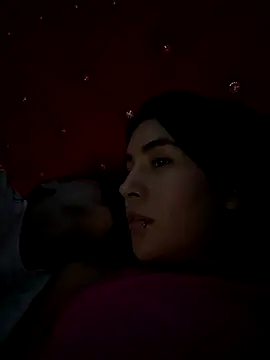 Snapshot of prayingtothesky chatting on 11.09.25 prayingtothesky online show from 11.09.25