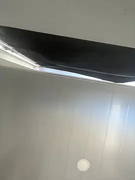 Snapshot of prayingtothesky chatting on 11.13.25 prayingtothesky online show from 11.13.25