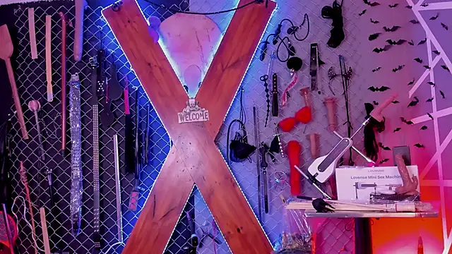 Warick and Aria bdsm  online show from 11.15.25