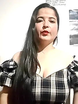 Ainaraazul online show from 12.03.25