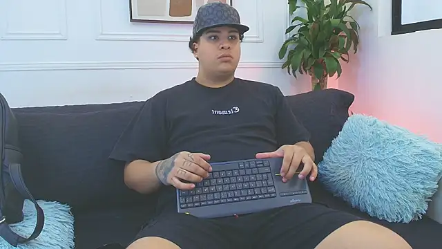 Naim Bennetsex online show from 11.29.25