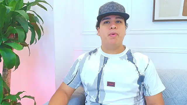 Snapshot of Naim_Bennetsex chatting on 01.15.26 Naim Bennetsex online show from 01.15.26