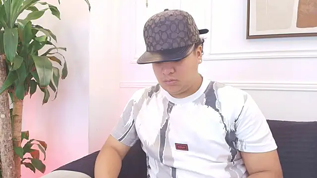 Snapshot of Naim_Bennetsex chatting on 02.03.26 Naim Bennetsex online show from 02.03.26