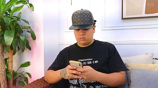 Naim Bennetsex online show from 03.20.26