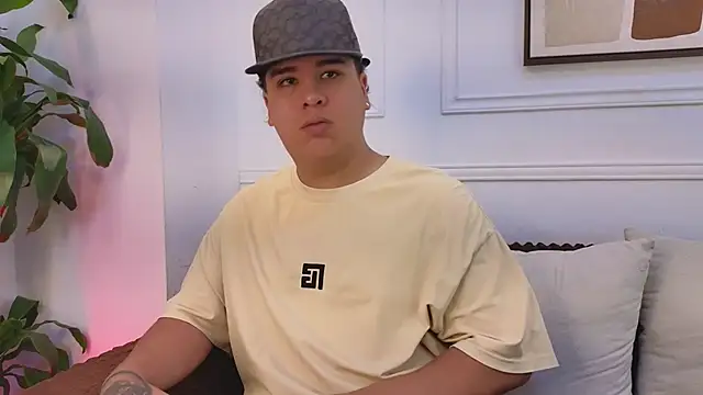 Naim Bennetsex online show from 04.10.26