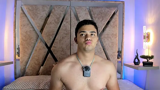 jayd muscle online show from 10.21.25