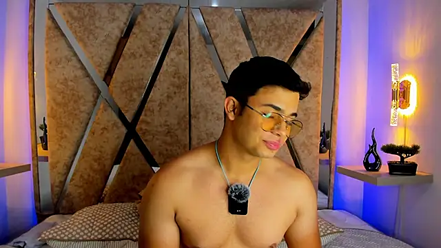 jayd muscle online show from 10.22.25