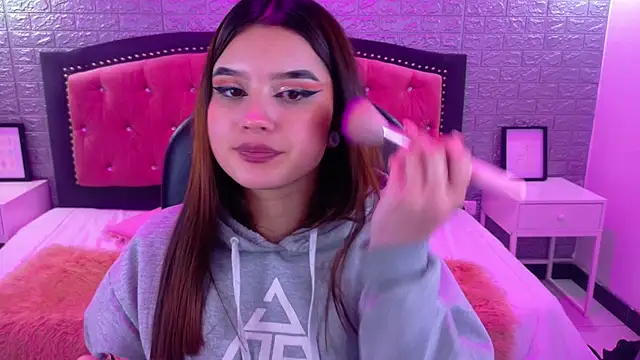 Natalie loffreda online show from 10.14.25