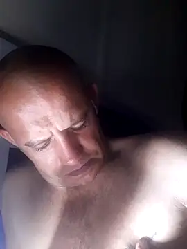 Lekewarmele online show from 11.16.25