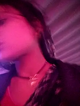 Snapshot of Sapna_kohli chatting on 10.30.25 Sapna kohli online show from 10.30.25