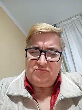 Sonya51561 online show from 10.31.25