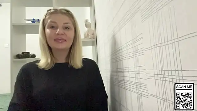 Blondie xoxoxo online show from 11.06.25