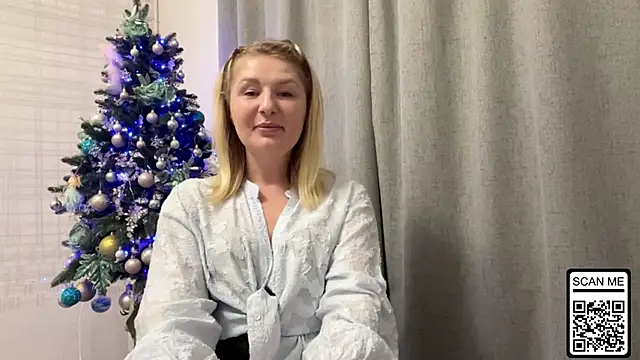 Blondie xoxoxo online show from 12.21.25