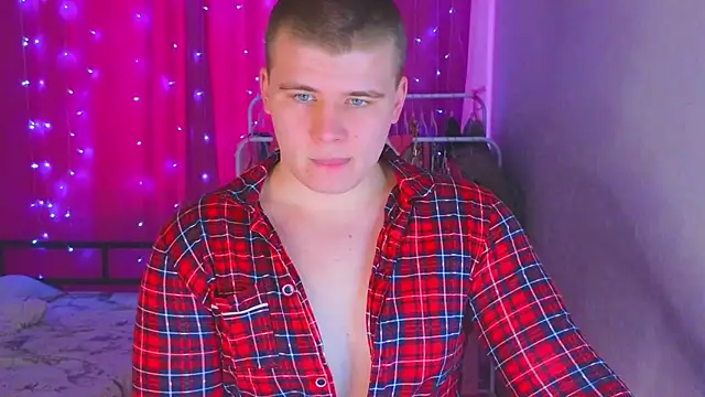 Snapshot of kittenmurr chatting on 02.10.26 kittenmurr online show from 02.10.26