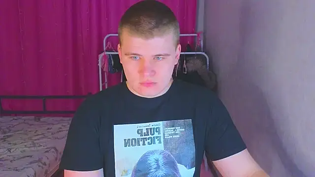 Snapshot of kittenmurr chatting on 02.12.26 kittenmurr online show from 02.12.26