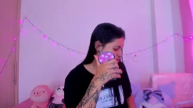 Abby roussee online show from 11.03.25