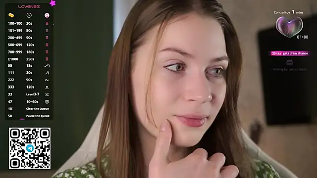 Stella of steel online show from 10.19.25