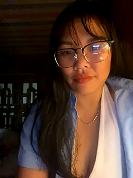Snapshot of sexybaby_00 chatting on 10.04.25 sexybaby 00 online show from 10.04.25