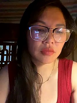 Snapshot of sexybaby_00 chatting on 10.11.25 sexybaby 00 online show from 10.11.25