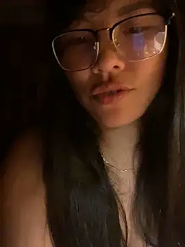 Snapshot of sexybaby_00 chatting on 10.15.25 sexybaby 00 online show from 10.15.25