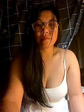 Snapshot of sexybaby_00 chatting on 10.16.25 sexybaby 00 online show from 10.16.25
