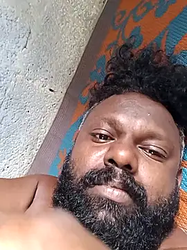 Snapshot of WholeAltimeter25 chatting on 09.10.25 WholeAltimeter25 online show from 09.10.25