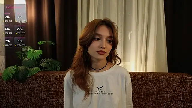 Snapshot of ZadengiDaaa chatting on 09.13.25 ZadengiDaaa online show from 09.13.25