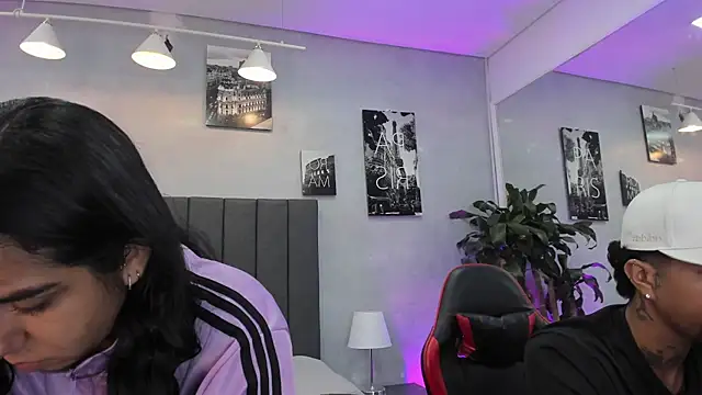 violet and myers online show from 11.01.25