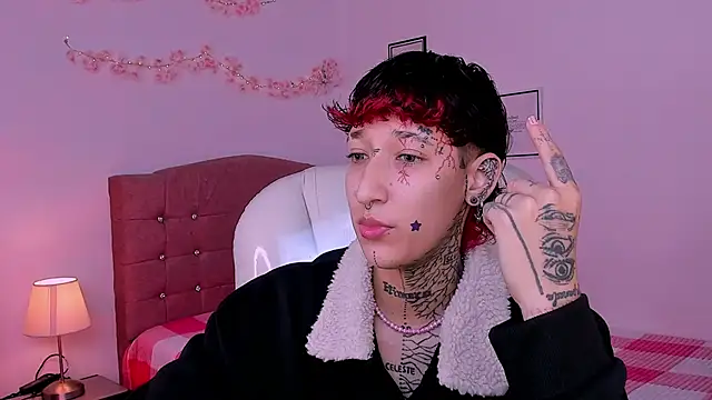 Luci Rose online show from 02.18.26