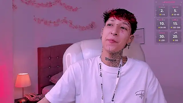 Luci Rose online show from 05.13.26