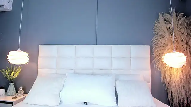 CamyFoxx online show from 09.22.25