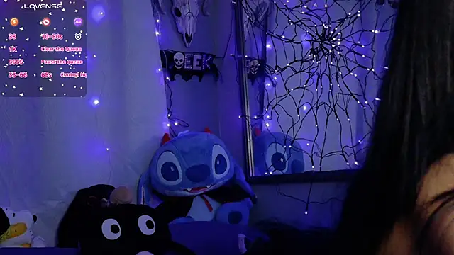 Snapshot of Shar_Succubus chatting on 10.30.25 Shar Succubus online show from 10.30.25