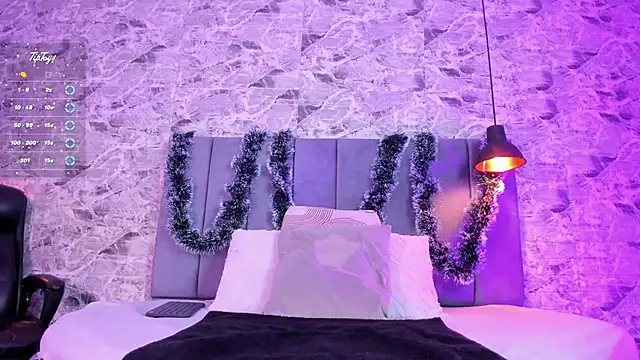 mily  18 online show from 12.02.25