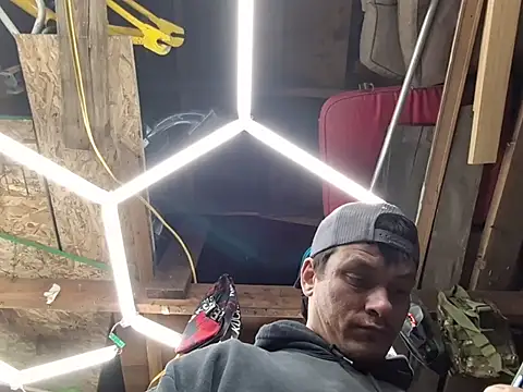 twistafatpipe online show from 02.26.26