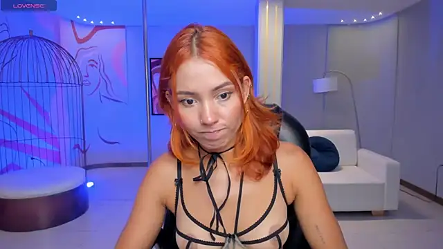 AmberColors  online show from 11.05.25