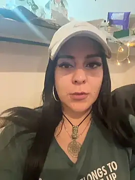 Snapshot of bluegoddessstoned chatting on 11.12.25 bluegoddessstoned online show from 11.12.25