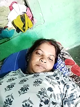 Snapshot of Bhavna_hot chatting on 10.14.25 Bhavna hot online show from 10.14.25