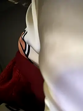 Snapshot of Kuncute chatting on 12.15.25 Kuncute online show from 12.15.25