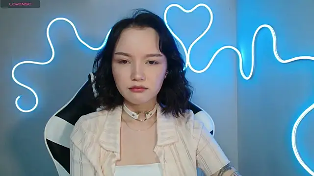 Snapshot of DemiWildcat chatting on 10.18.25 DemiWildcat online show from 10.18.25