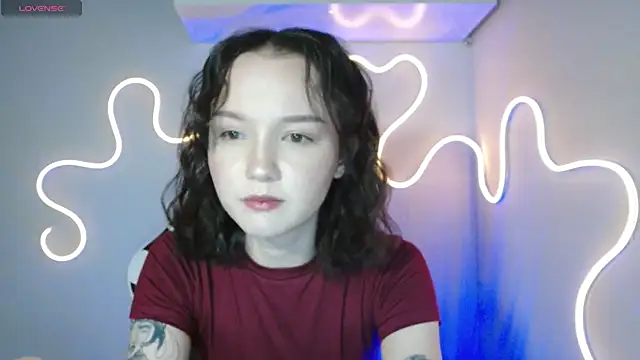 Snapshot of DemiWildcat chatting on 10.25.25 DemiWildcat online show from 10.25.25