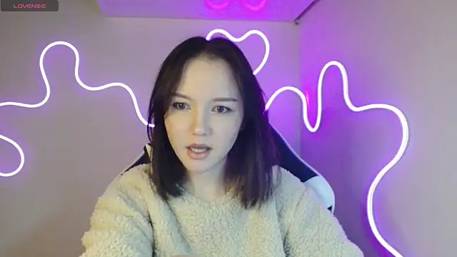 Snapshot of DemiWildcat chatting on 11.09.25 DemiWildcat online show from 11.09.25