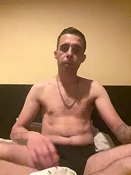 Snapshot of Tiago00987 chatting on 10.22.25 Tiago00987 online show from 10.22.25