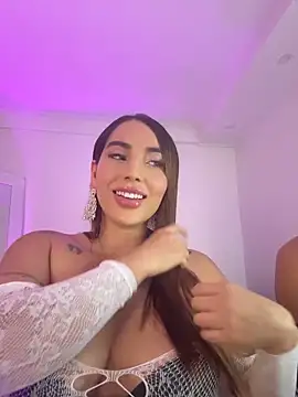 Snapshot of jessy_rios chatting on 05.17.26 jessy rios online show from 05.17.26