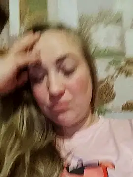 Kiss Eva online show from 11.15.25